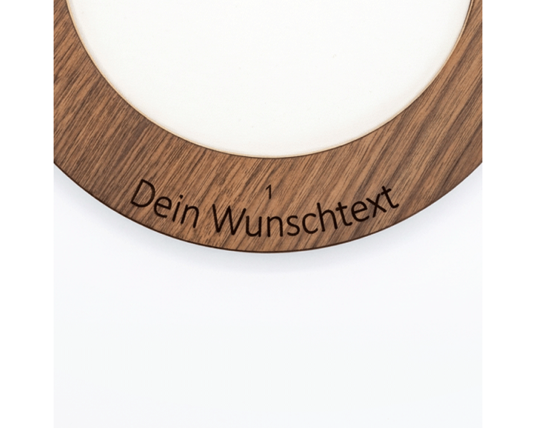Laser-Gravur auf Holzböggli / Schriftart 1