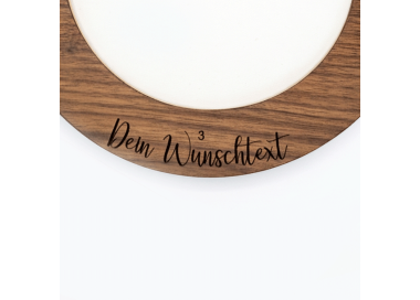 Laser-Gravur auf Holzböggli / Schriftart 3